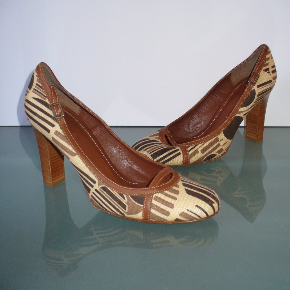 Banana Republic Made in Italy Linen & Leather Pump